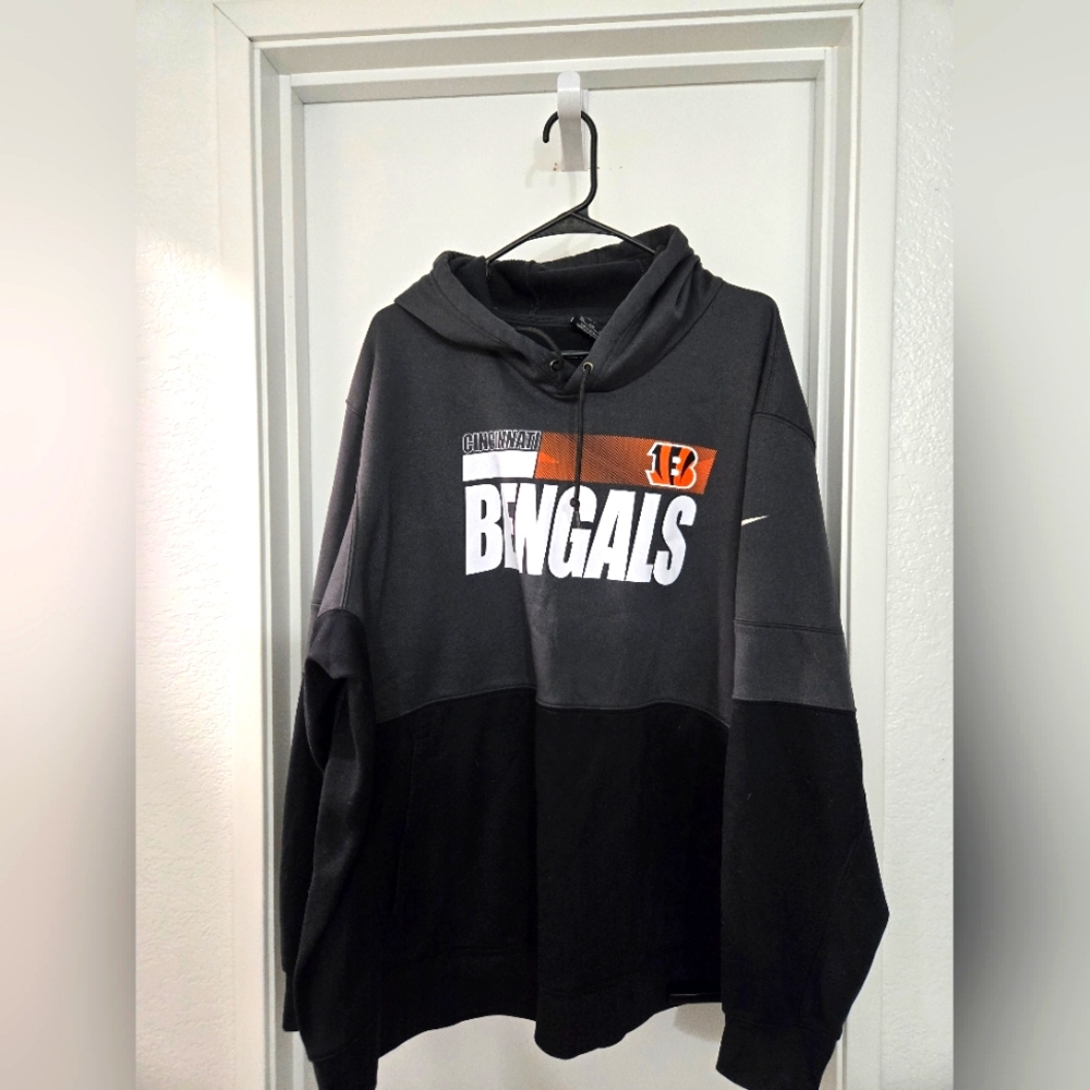 Nike Cincinnati Bengals Gray and Black Hoodie